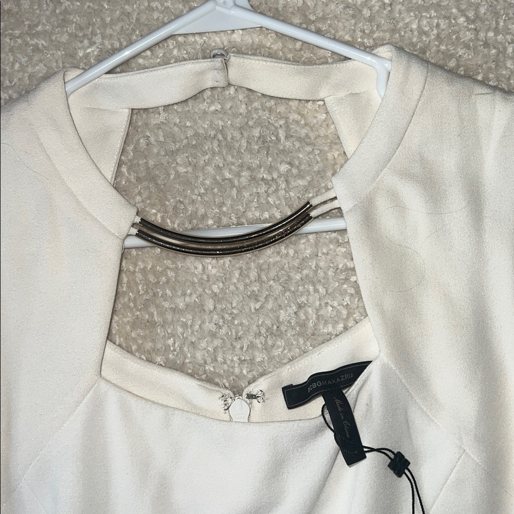 NEW BCBGMaxAzria Cream Sleeveless Dress - Picture 3 of 8
